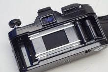 將圖片載入圖庫檢視器 Canon AE-1 with FD 50mm F1.4 SSC Lens
