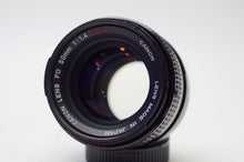 將圖片載入圖庫檢視器 Canon AE-1 with FD 50mm F1.4 SSC Lens
