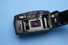 將圖片載入圖庫檢視器 Pentax Zoom 105-R Point &amp; Shoot Camera
