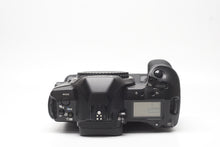 將圖片載入圖庫檢視器 Canon EOS 3 with Power Booster PB-E2
